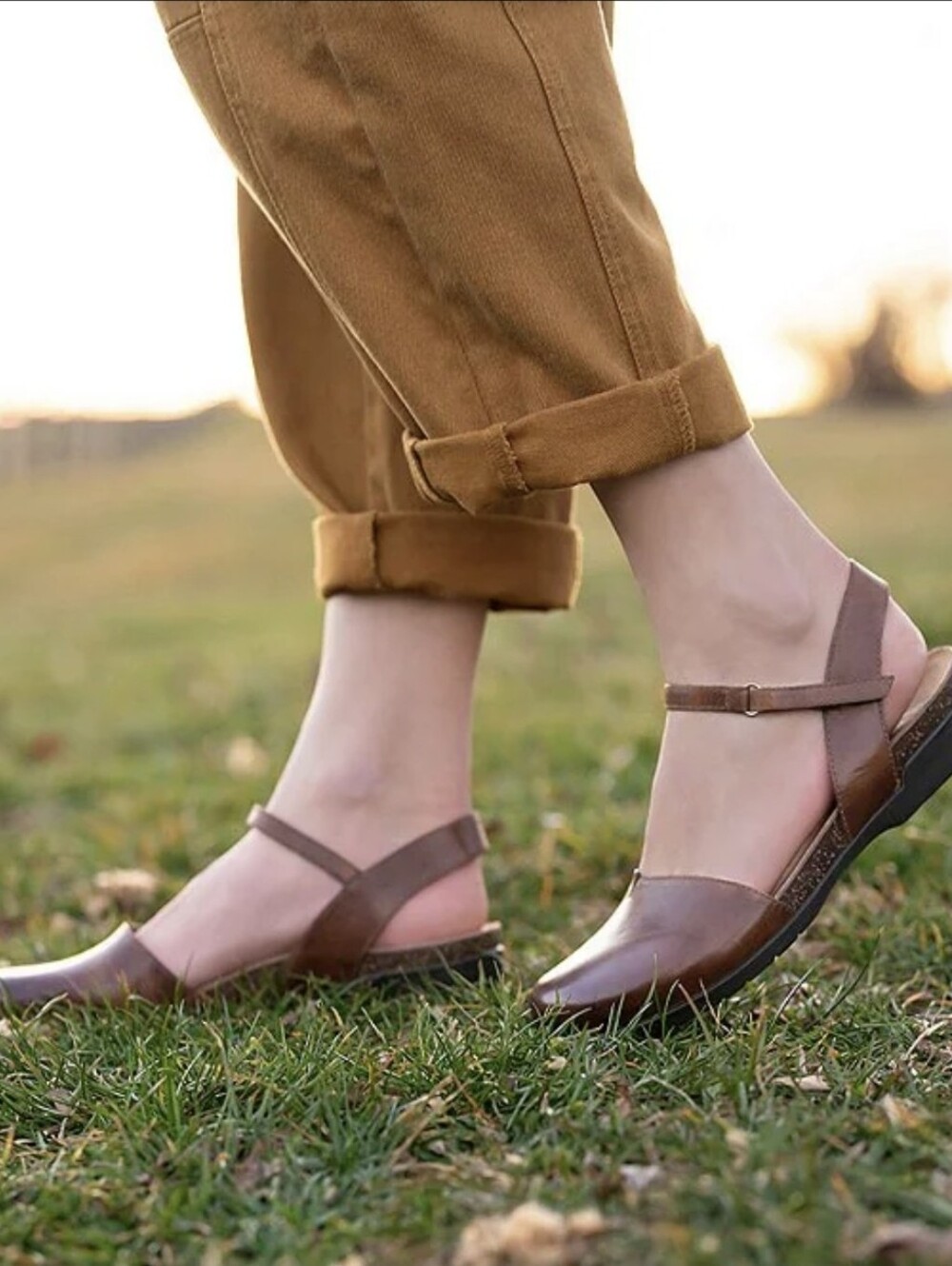 Dansko Rowan Sandals Women’s Brown Leather Ankle Strap Shoes Size 37
